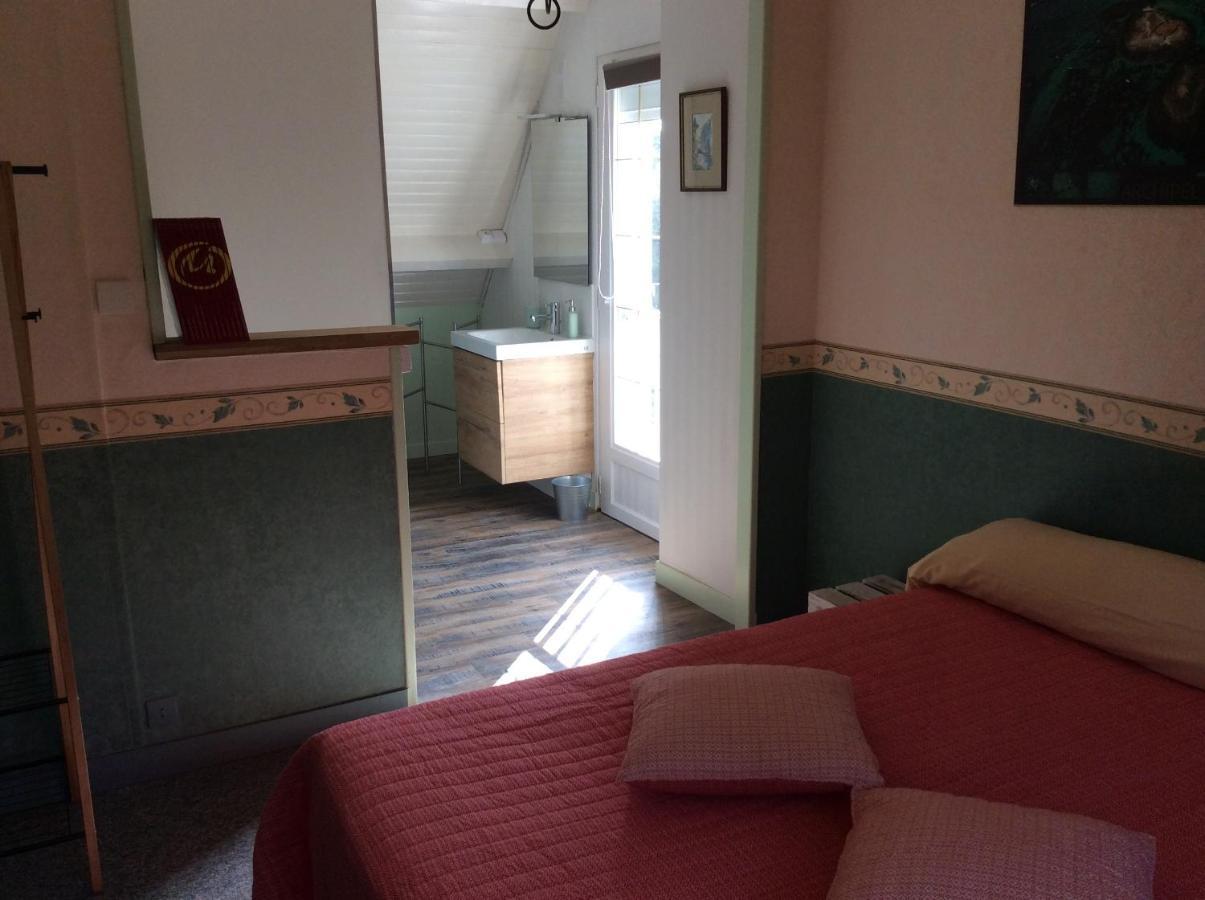 Chambre Au Calme A Botquelen Арадон Екстериор снимка